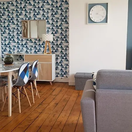 Apartment Lumineux Et Moderne
